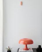 Minimalistischer Klapp-Wandhaken für Rennradhelme & Caps